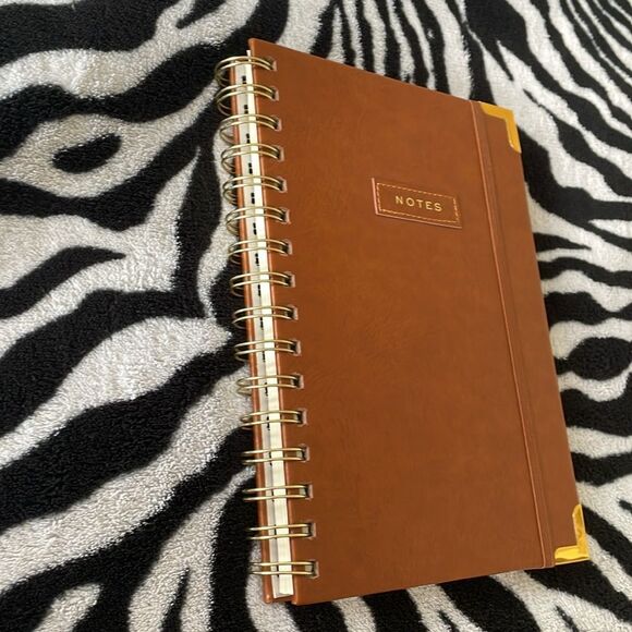 Martha Stewart brown faux leather hard cover spiral stitched notebook journal - Picture 4 of 10
